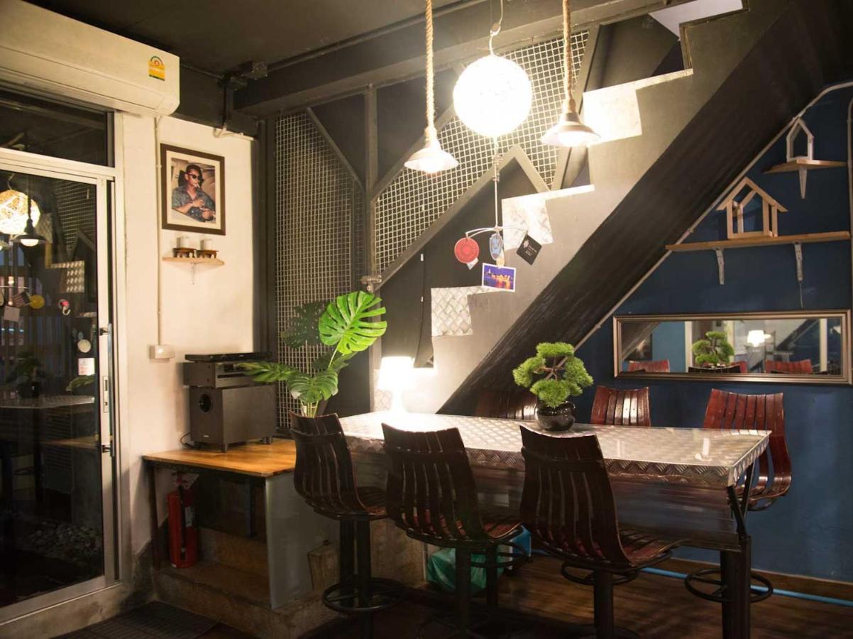 Teegether Hostel بانكوك المظهر الخارجي الصورة