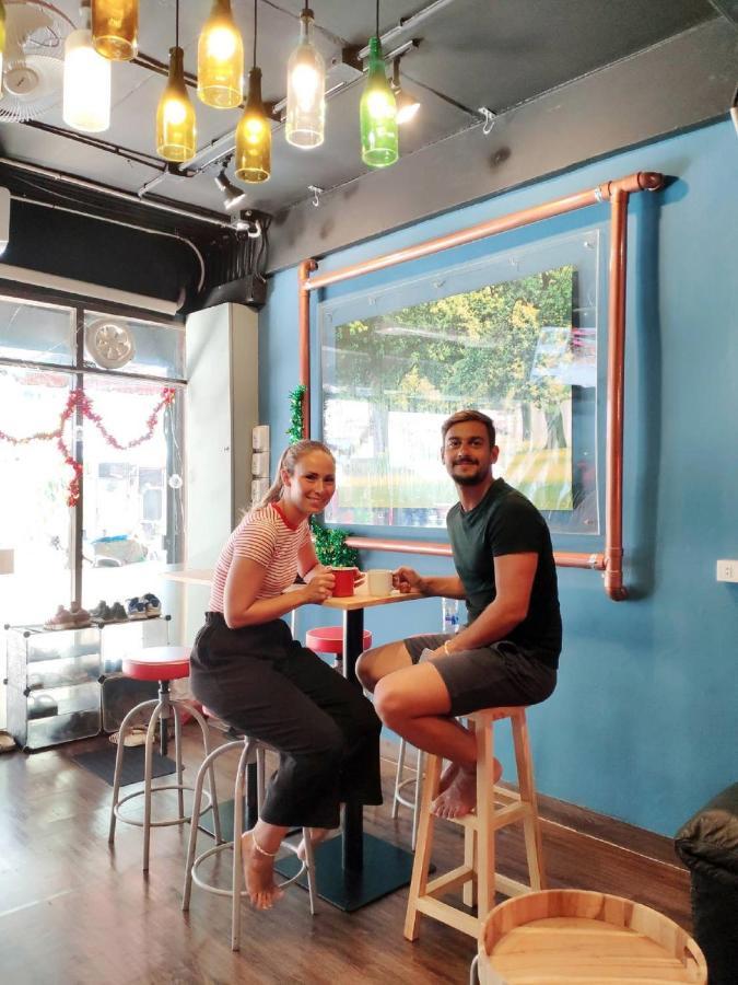 Teegether Hostel بانكوك المظهر الخارجي الصورة